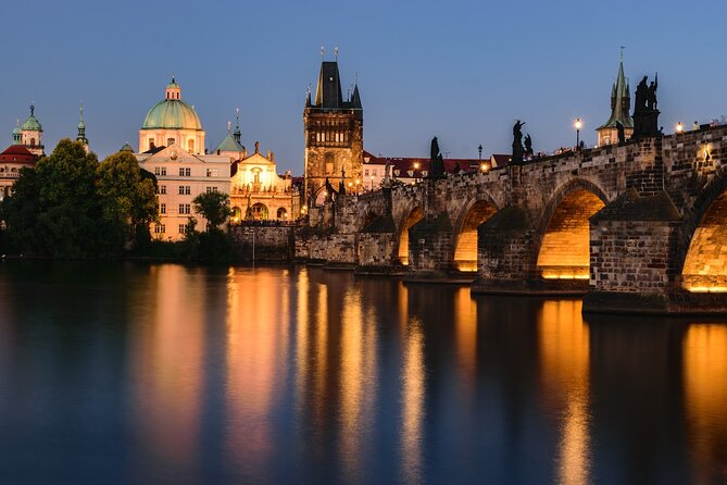 VIP Tour: Professional photos - You and Prague Best Monuments - Charles Bridge Photos: Framing You With the Most Famous Walk in Prague