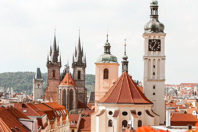 VIP Tour: Professional photos - You and Prague Best Monuments - Who Should Book This Photo Tour (And Who Should Think Twice)