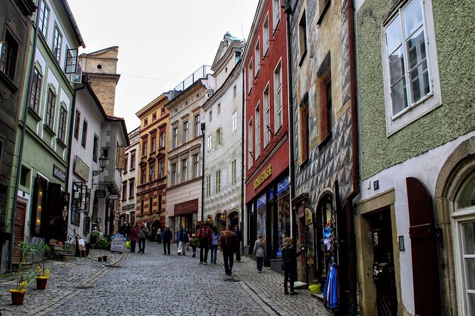 Walking private guided tour in Cesky Krumlov with local certified guide - Pickup and drop-off, so you do not waste your day