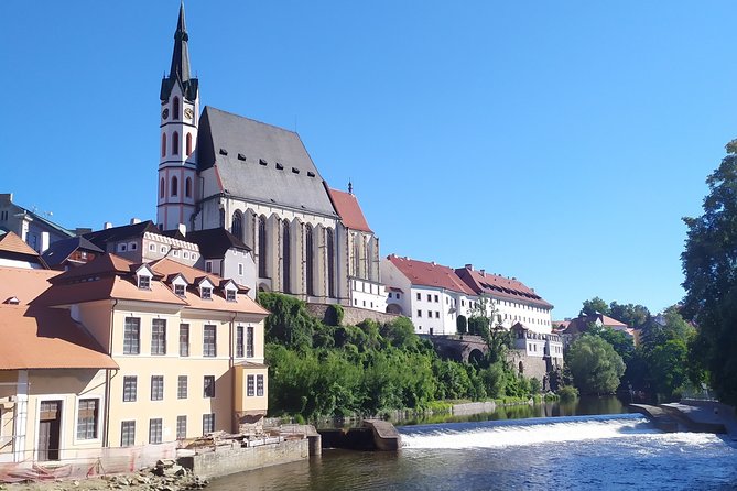 Walking private guided tour in Cesky Krumlov with local certified guide - Who should book this walking tour