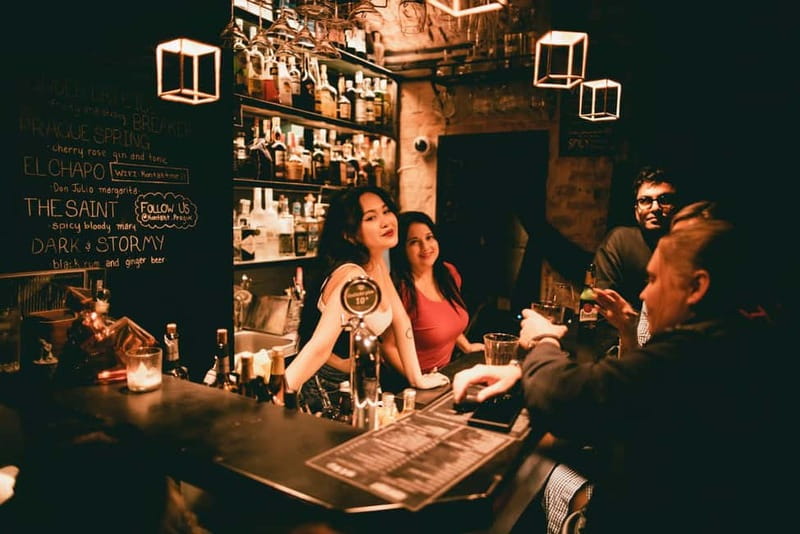 Wednesday Night Live Music with Cocktails - Key points to know before you go