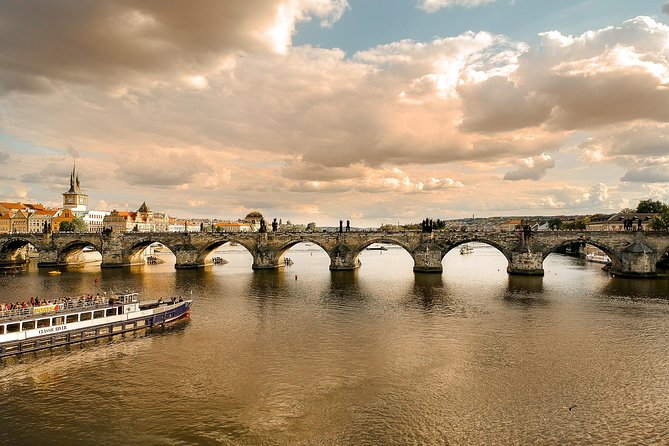 Welcome to Prague - Private Tour with Licensed Guide - Key highlights you will feel on this tour