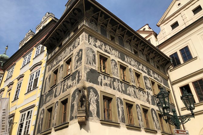 Welcome to Prague - Private Tour with Licensed Guide - Former entrance, 1918 proclamation sites, and the coronation route feeling