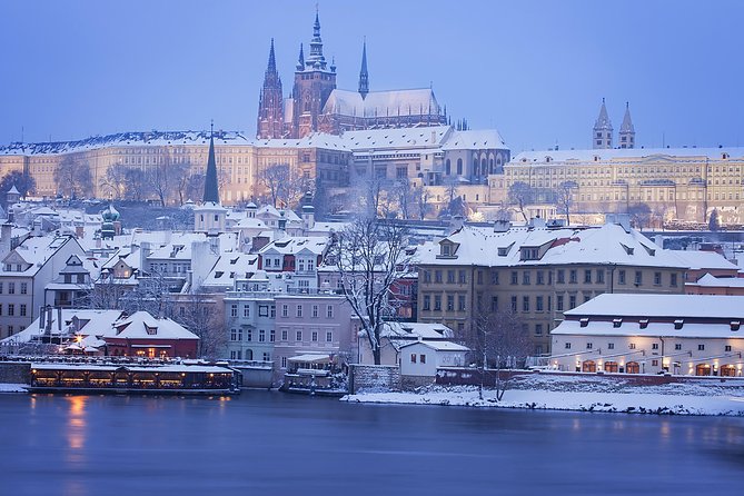 Winter Charm of Prague - private tour with PERSONAL PRAGUE GUIDE - Getting picked up at your hotel (and why meeting matters)