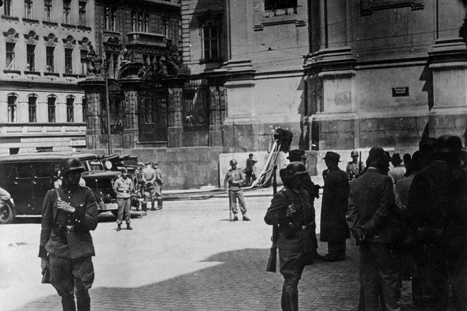 WWII Secrets of Prague: Small Group Tour with Crypt Visit - Meeting point and route end: where you start and where you finish